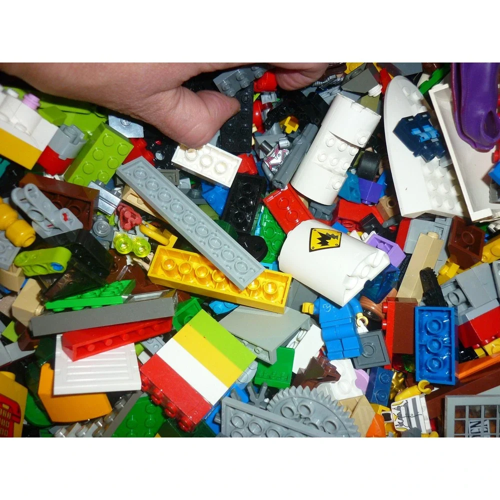 LEGO Bulk Mixed Lot‎ Bricks Plates Wheels Gears Technic Space City Assorted 5lb